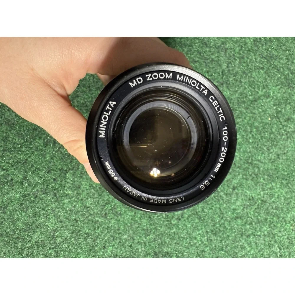 MD Zoom Lens Minolta Celtic 1:5.6 f=100-200mm Untested‎